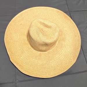 Tan/Gold Floppy Hat